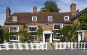 The Queen's Inn